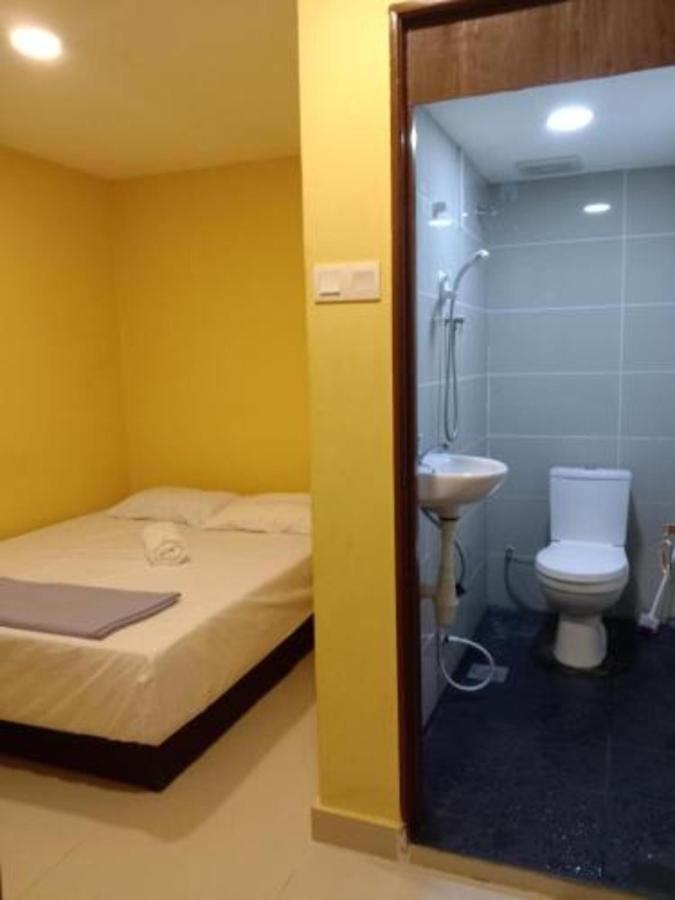 Ras International Hotel Куала Лумпур Екстериор снимка
