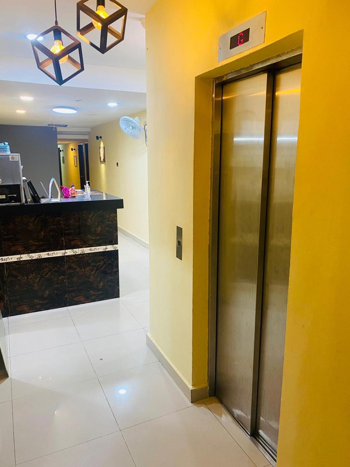 Ras International Hotel Куала Лумпур Екстериор снимка